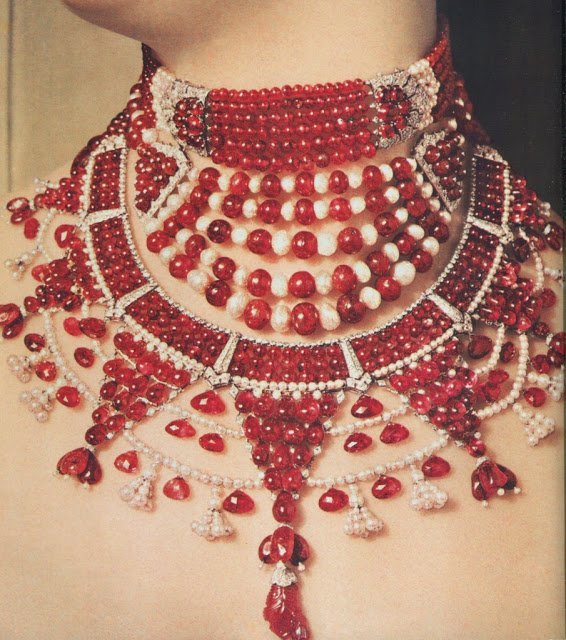 Magnificent India - Famous and Fabulous Jewels