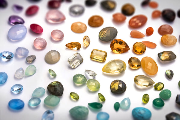 Top 7 Reasons to Wear Birthstones