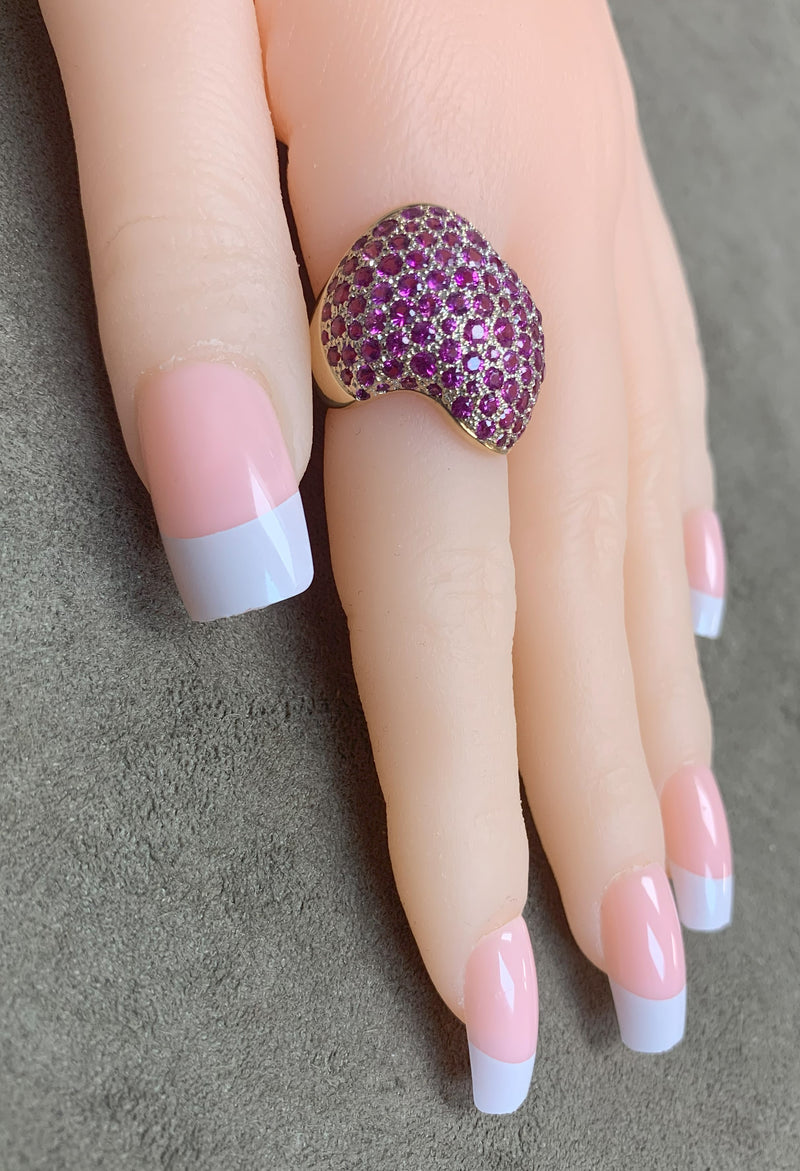 Van Cleef & Arpels 6.10 ct. Pink Sapphire Swerve Cocktail Ring, 18K Rose Gold