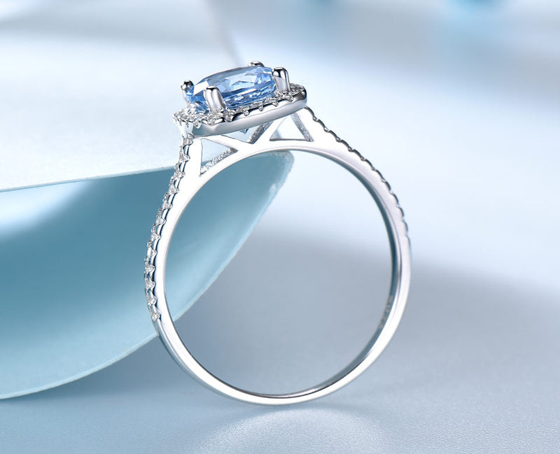 Round Aquamarine Sky Blue Cubic Zirconia Halo Setting with Stone Mounting Sterling Silver Ring