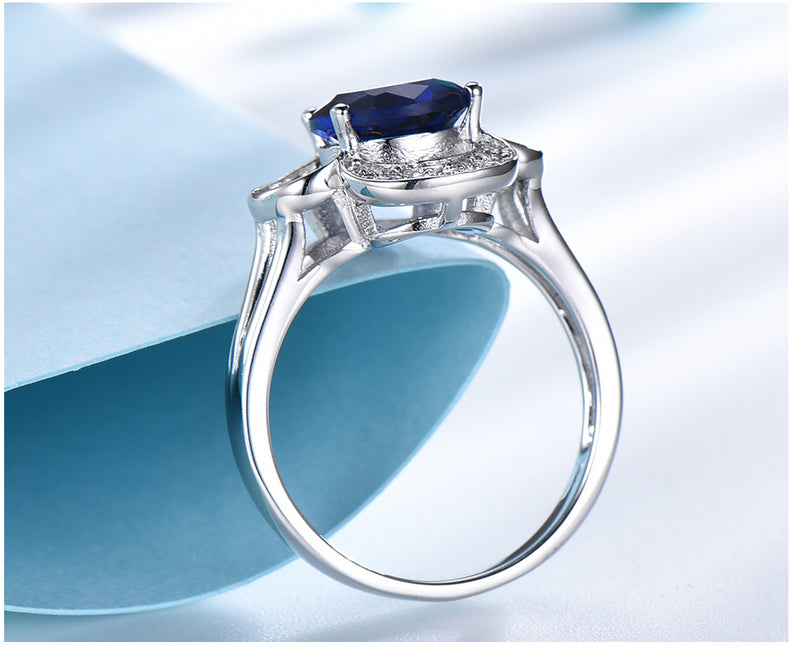 Pear Shape Sapphire Blue Cubic Zirconia Four-Clover Style Sterling Silver Ring