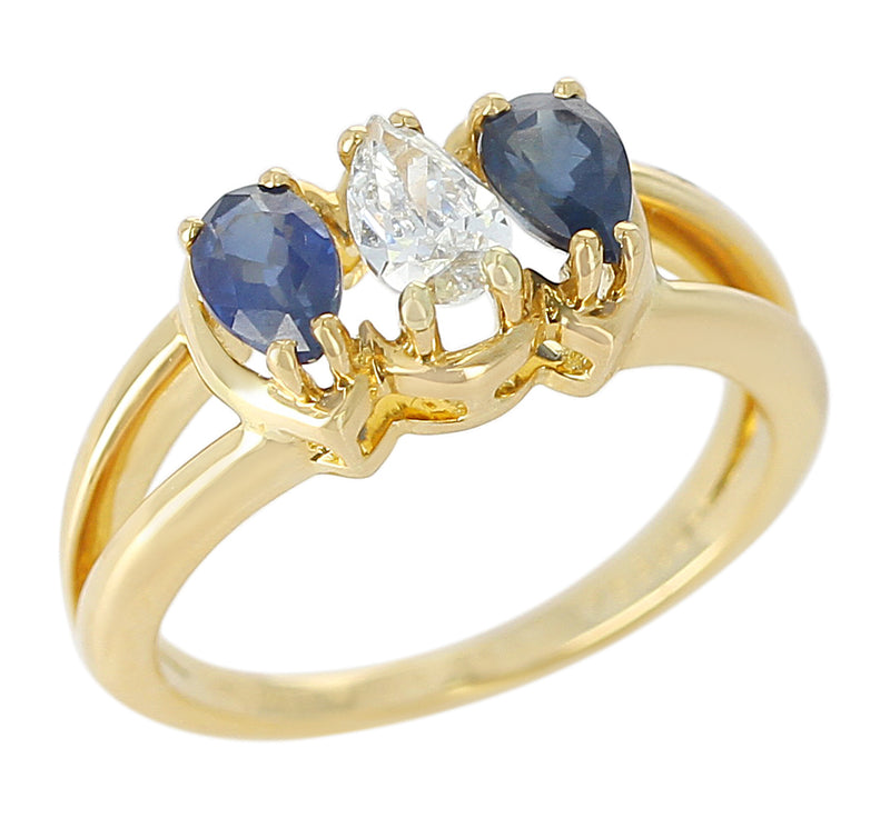 Chaumet, Paris Sapphire and Diamond Ring, 18 Karat Yellow Gold