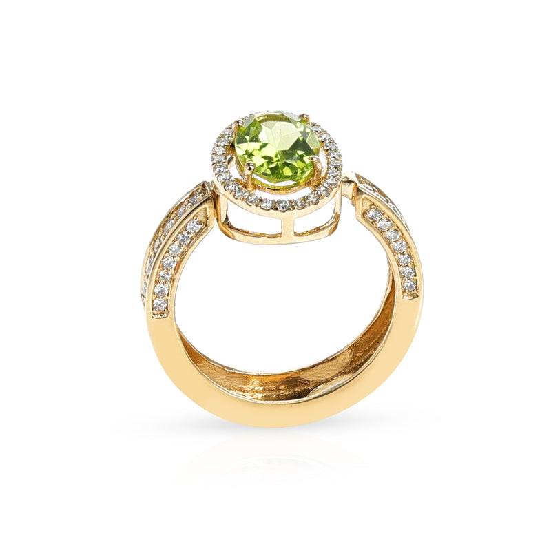 Convertible Pendant and Ring with Peridot and Diamonds, 18K