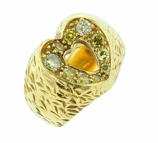 18K Yellow Gold and Fancy Diamond Lady’s Heart Shape Ring