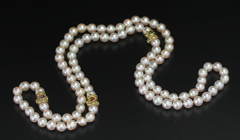 Pearl Beads Necklace with Gold and Cabochon Spacers